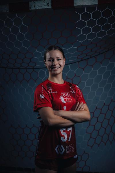 Nadine Schlegel