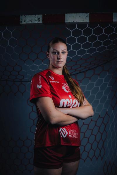 Nora Nieth